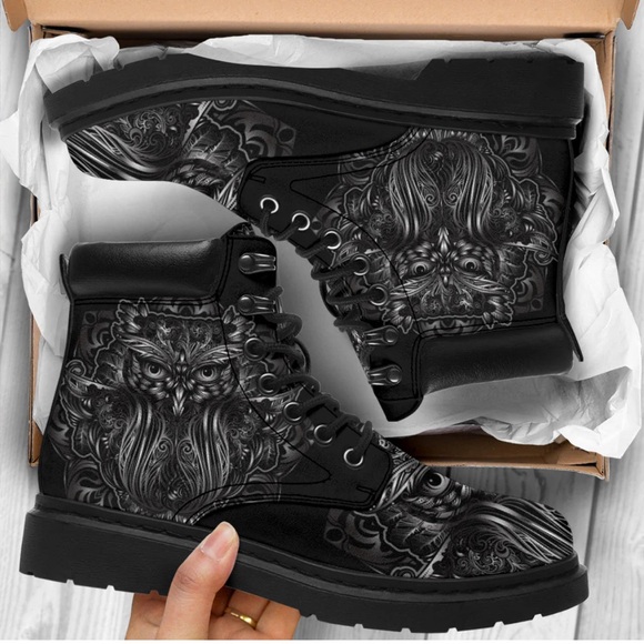 Combat Boots for Women - Owl 2 Handcrafted Boots - Picture 2 of 10